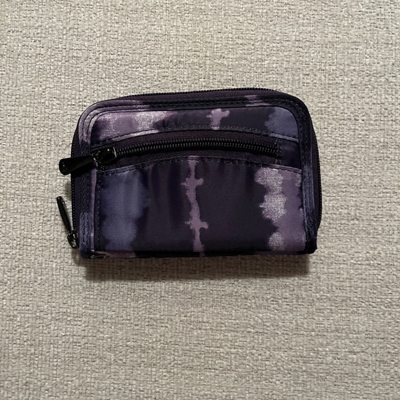 NWOT Lug Rodeo 2 Wallet - Picture 2 of 4